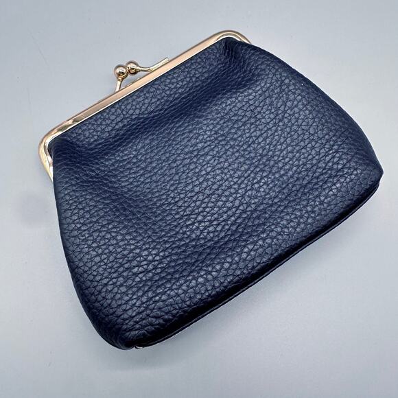 Dooney & Bourke Blue Pebble Grain Large Frame Kisslock Wallet Purse - Picture 2 of 7